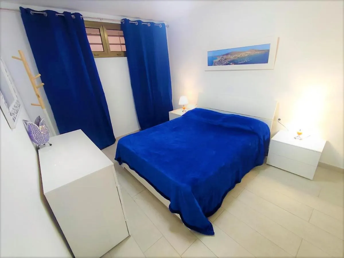 Valdes Center Los Cristianos Apartment Los Cristianos   Los Cristianos (Tenerife)